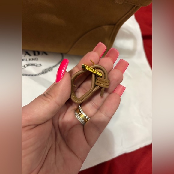 Fashion Tan Leather Bonnie Hand/Shoulder Satchel - Picture 13 of 16